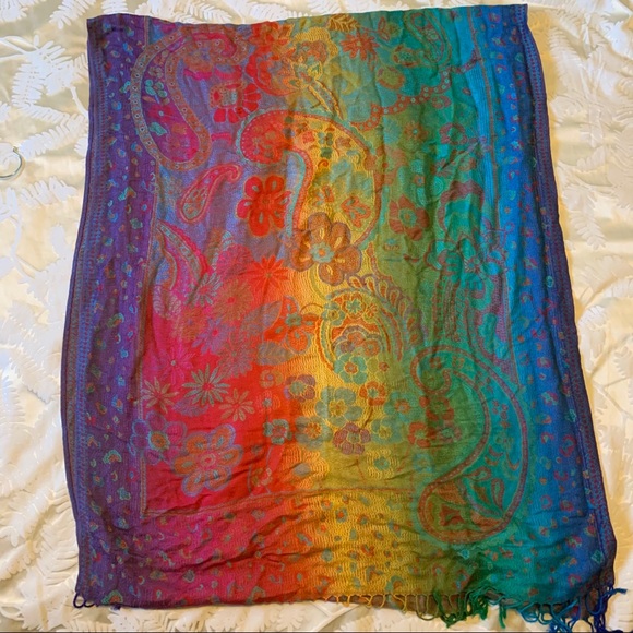 🌈Rainbow Pashmina Scarf - Picture 3 of 3